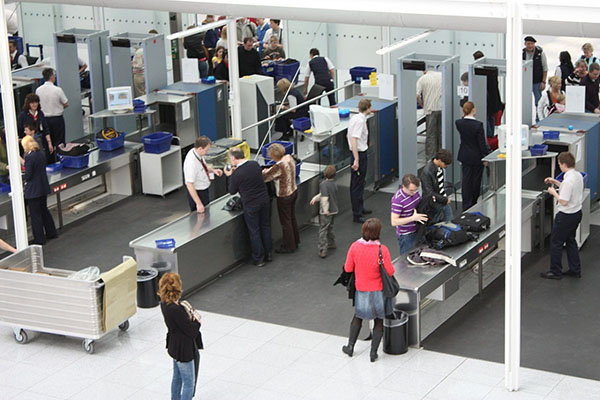 Многоуровневая система досмотра в аэропортах